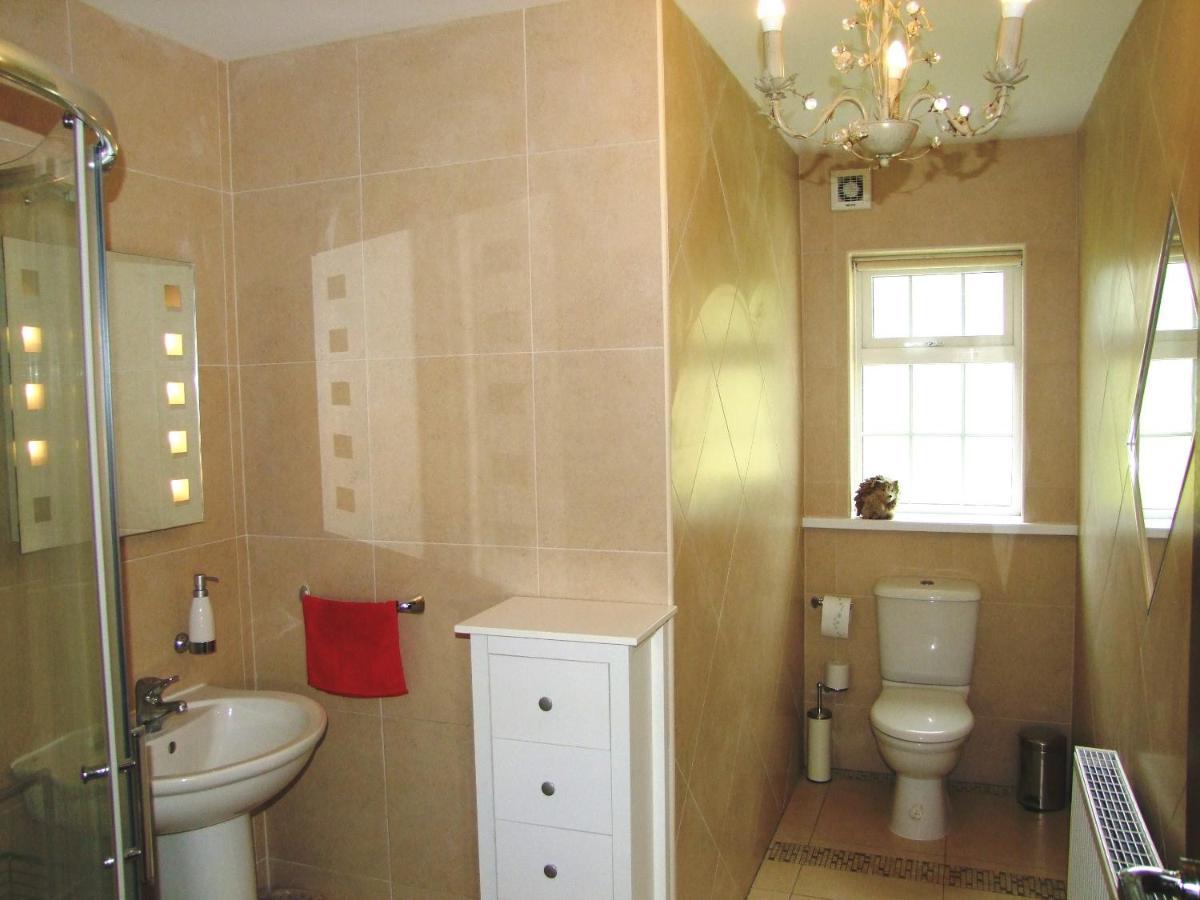 Wonderful Setting Farmhouse Apartment Γουίκλοου Εξωτερικό φωτογραφία